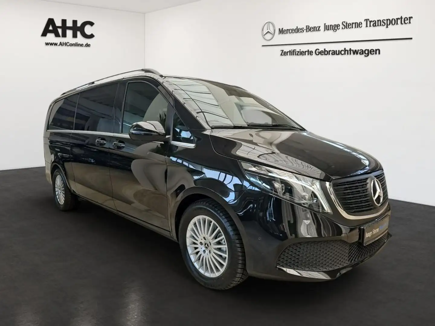 Mercedes-Benz EQV 300 AVG extralang 8 Sitze 3x Klima ele. ST Schwarz - 2