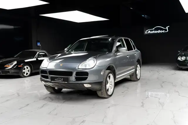 Porsche Cayenne 3.2 V6 AUTO TETTO PASM XENON POSSIBILE ASI