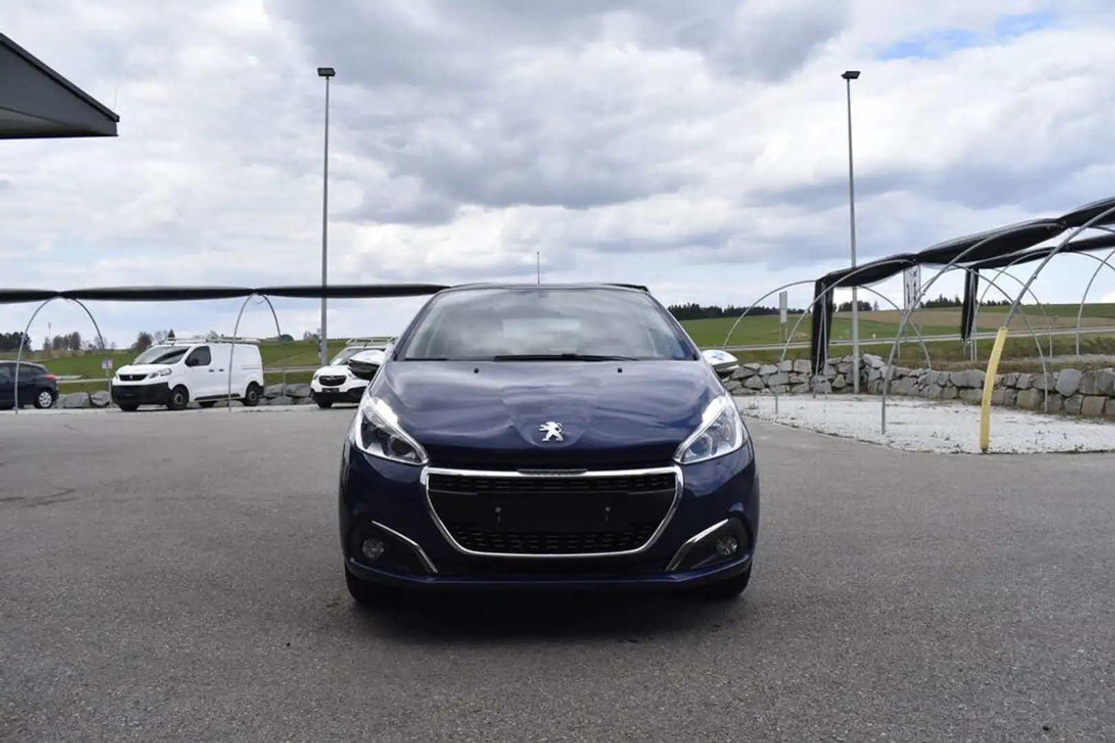 Peugeot 208 Urban Soul Blau - 2