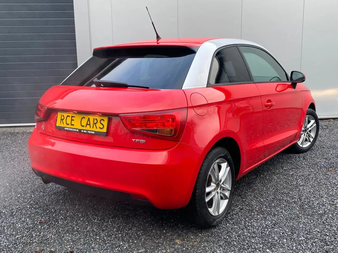 Audi A1 1.2 TFSI Attraction Pro Line | Stoelverwarming| Ai Rouge - 2