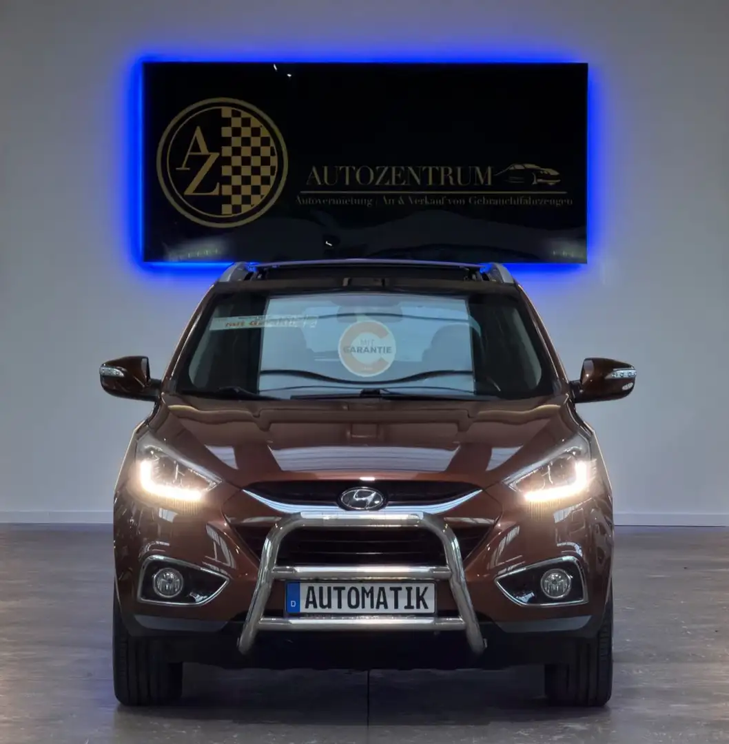 Hyundai iX35 2.0d AWD 4x4 Automatik*GARANTIE*PANO*LEDER* Brun - 2