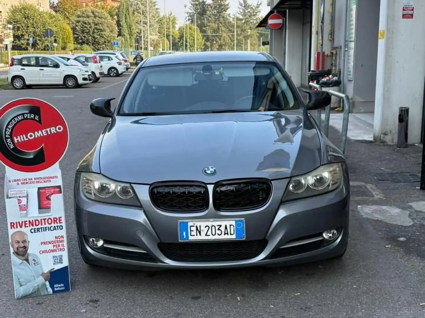 BMW 320 Serie 3 E91 Touring 320d Touring  Msport 184 CV Grigio - 2