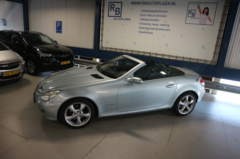 Mercedes-Benz SLK 200 K. AUT / FULL DEALER HISTORIE / 119dkm / UNIEK ! ! — photo 11