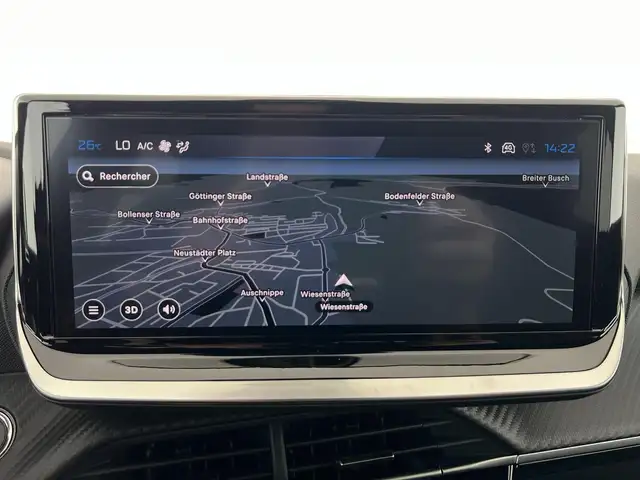 Peugeot 2008 view 12