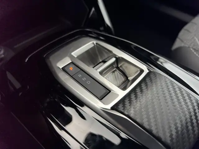 Peugeot 2008 view 15