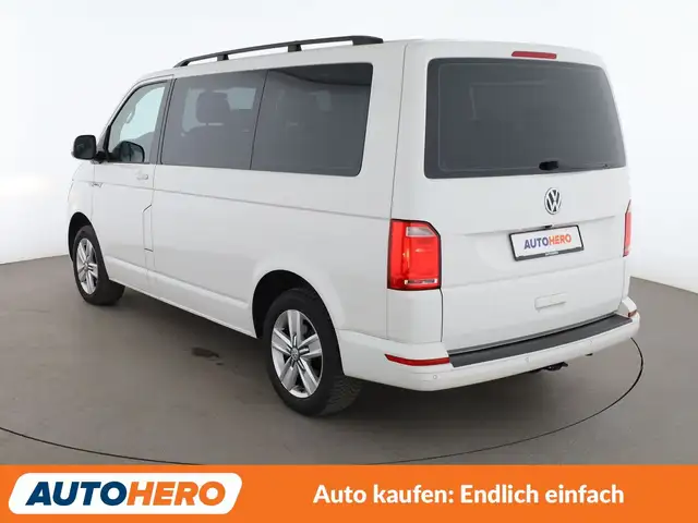 Volkswagen Multivan view 4