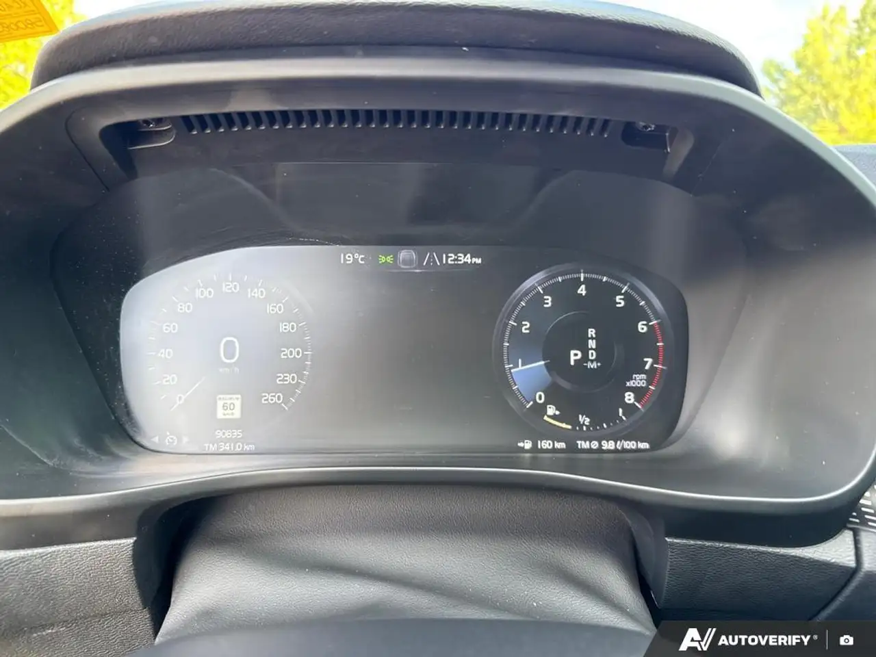 Volvo XC40 снимка Volvo XC40
