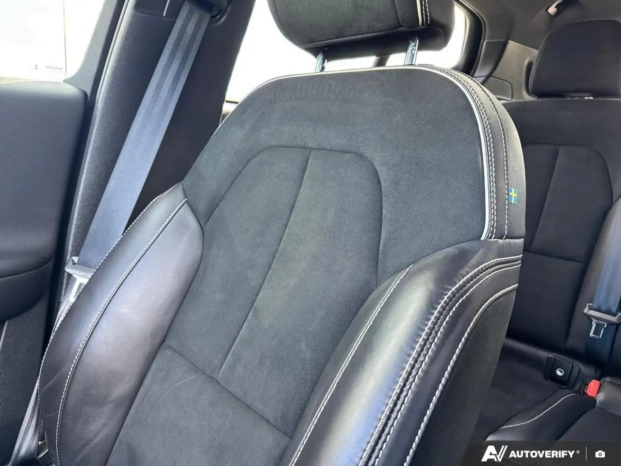 Volvo XC40 снимка Volvo XC40