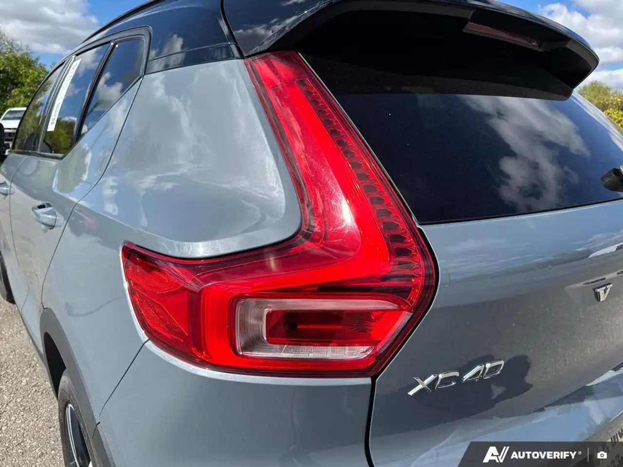 Volvo XC40 снимка Volvo XC40