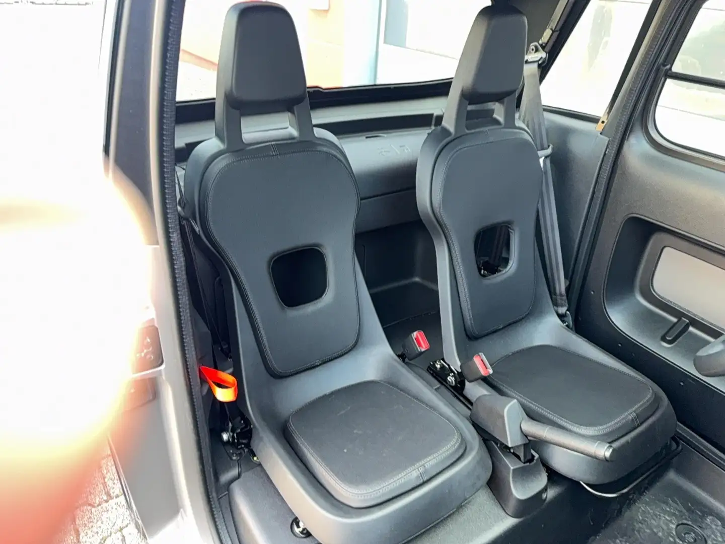 Citroen Ami AMI Dark Side Schwarz - 2