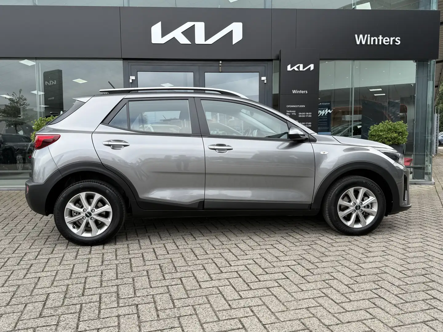 Kia Stonic 1.0 T-GDi MHEV DynamicLine Carplay | Camera | Crui Grijs - 2