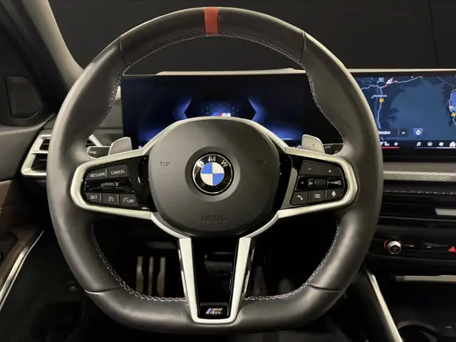 BMW 3 Series view 14