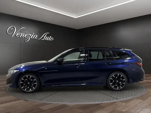 BMW 3 Series view 3