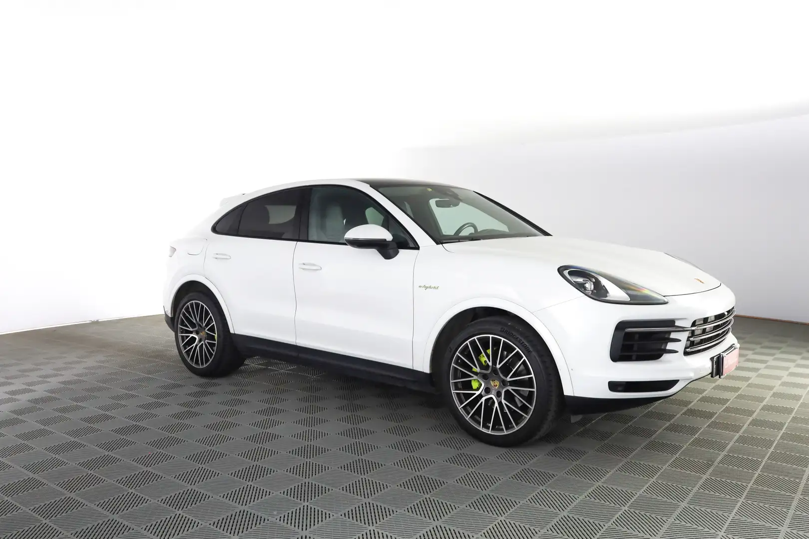 Porsche Cayenne Coupé 3.0 V6 E-Hybrid TETTO PANORAMICO Bianco - 2
