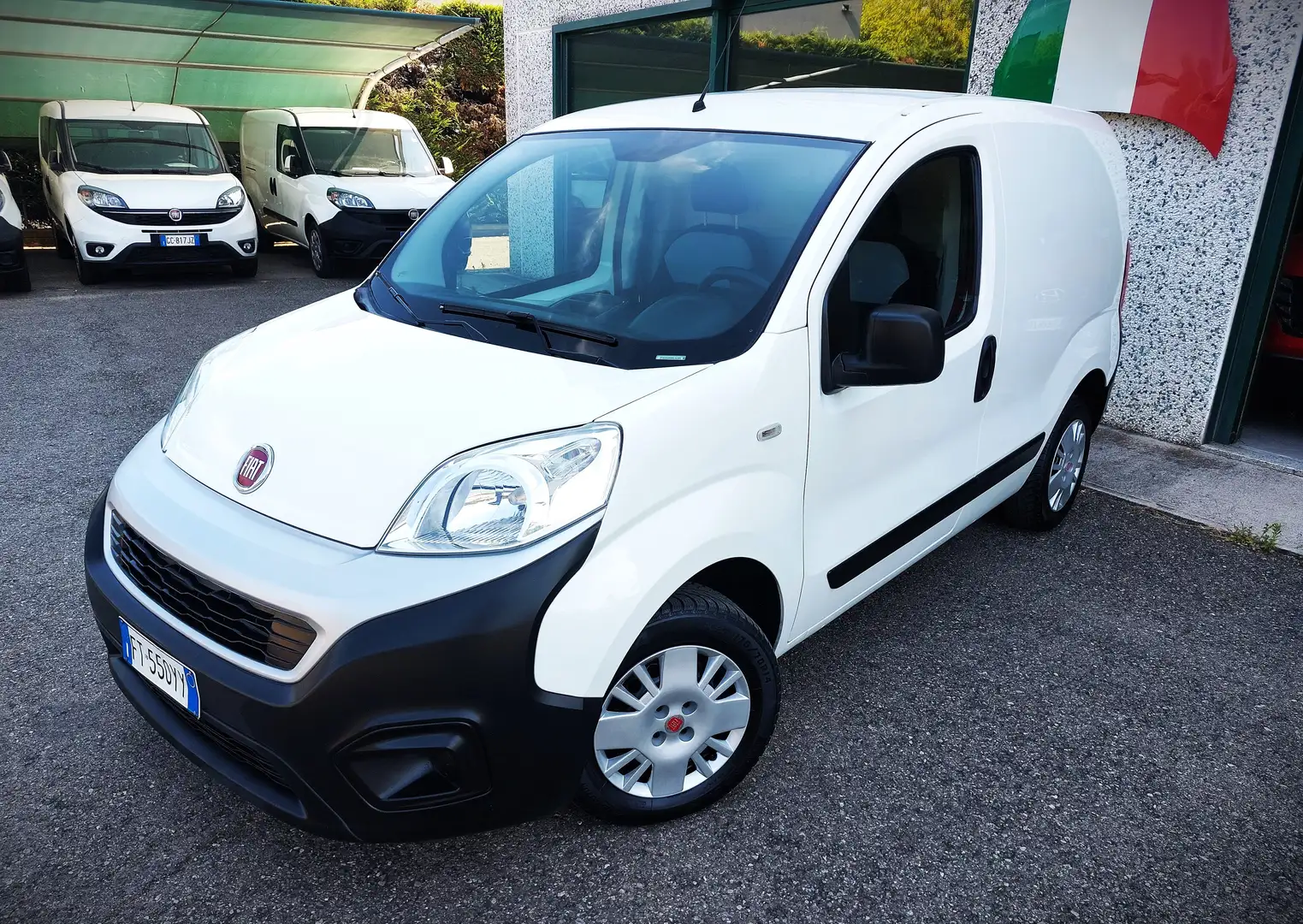 Fiat Fiorino 1.3 MULTIJET 80 cv SX 2 POSTI EURO 6 Blanc - 1