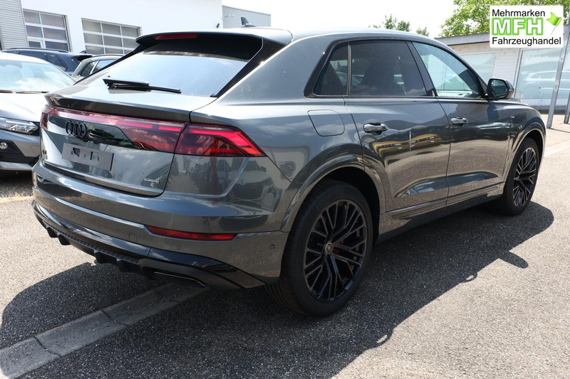Audi Q8 S line 2xS AssistenzP+ 22Z Laser Pano HUD Klim4... — photo 2