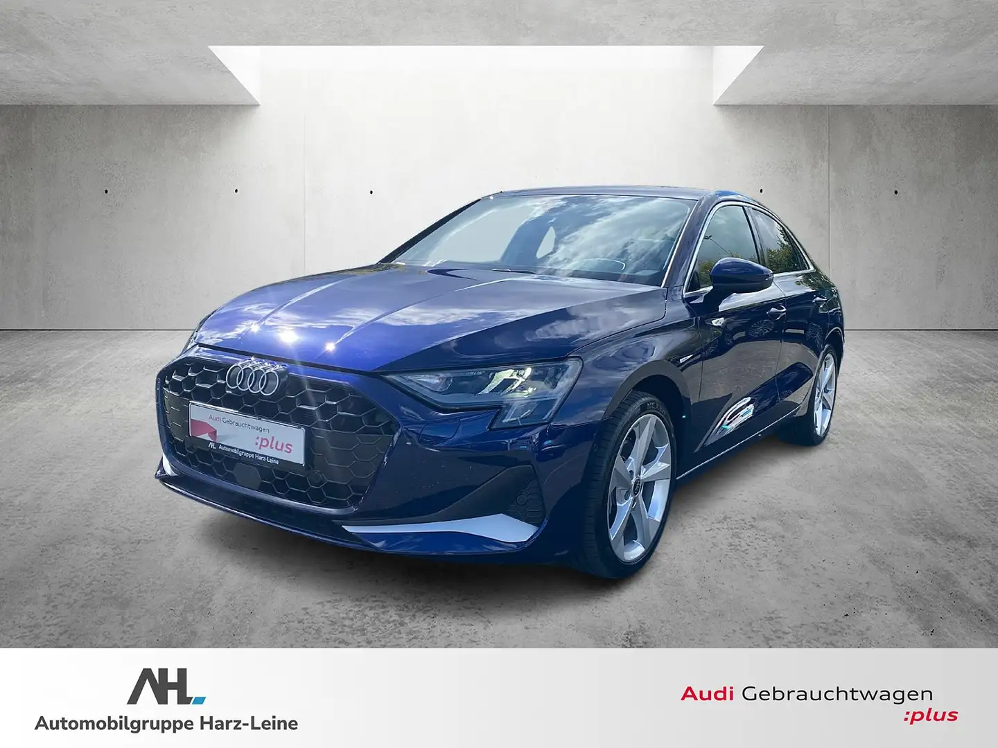 Audi A3 Limousine 35 TFSI advanced S-tronic AHK LED ACC St Blau - 1
