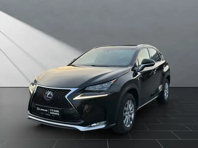 Lexus NX 300 h*FSPORT*4x4*1HD*SCHIEBD*HUD 15J-GARANTIE