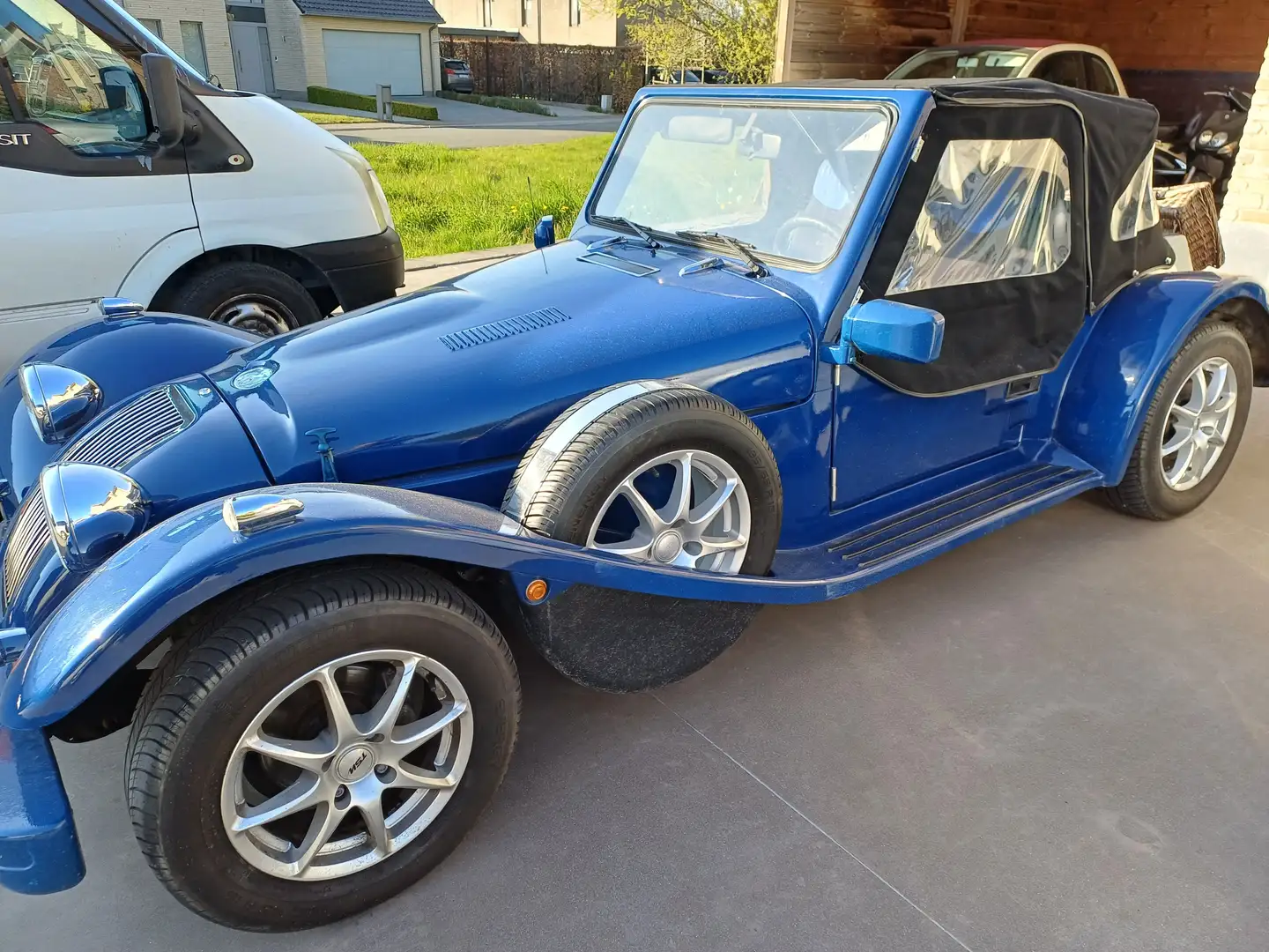 Oldtimer Morgan Kemp Blau - 2