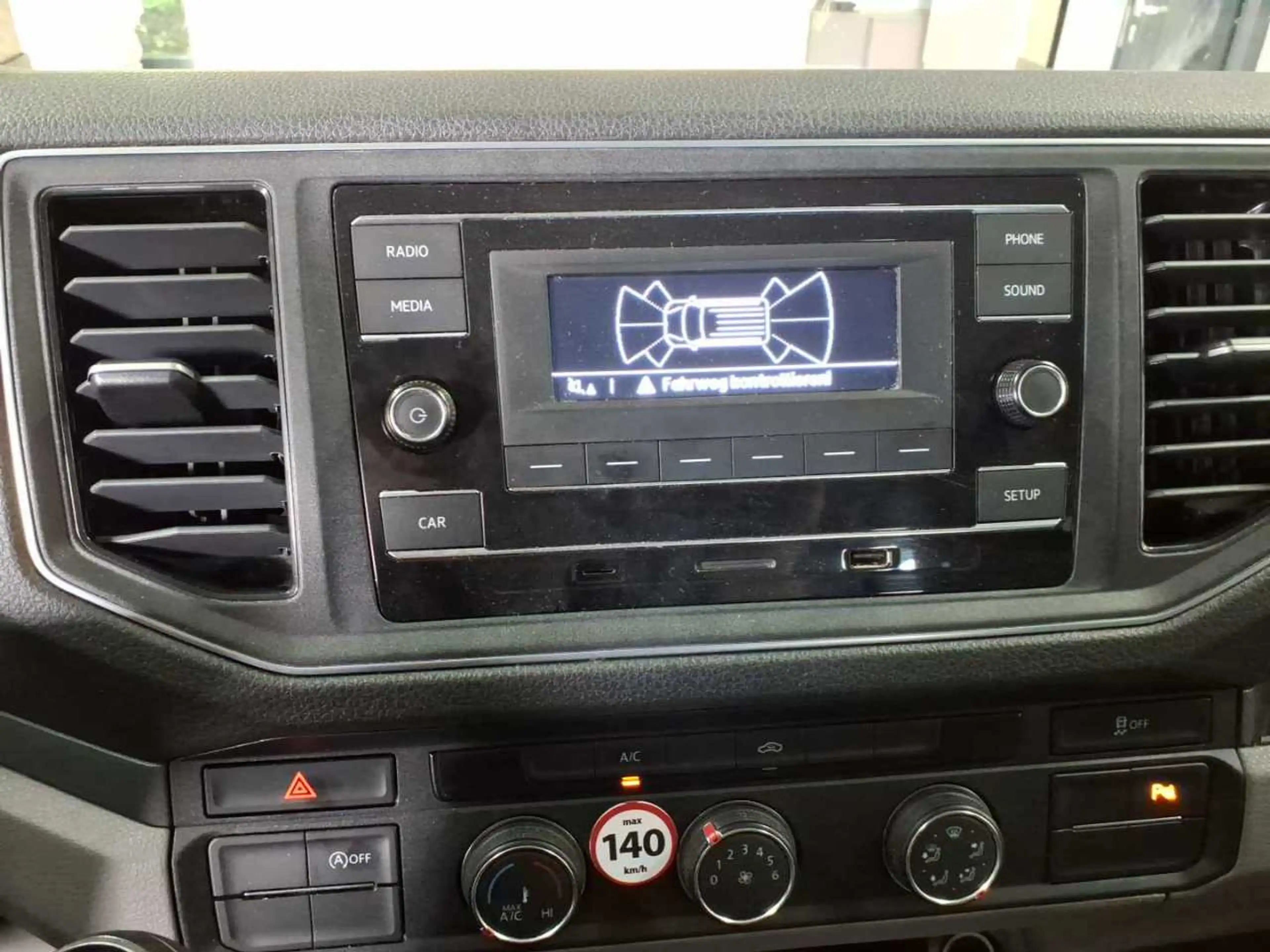 Volkswagen Crafter Plus 35 Kasten L2H2 / Bluetooth, PDC — photo 6
