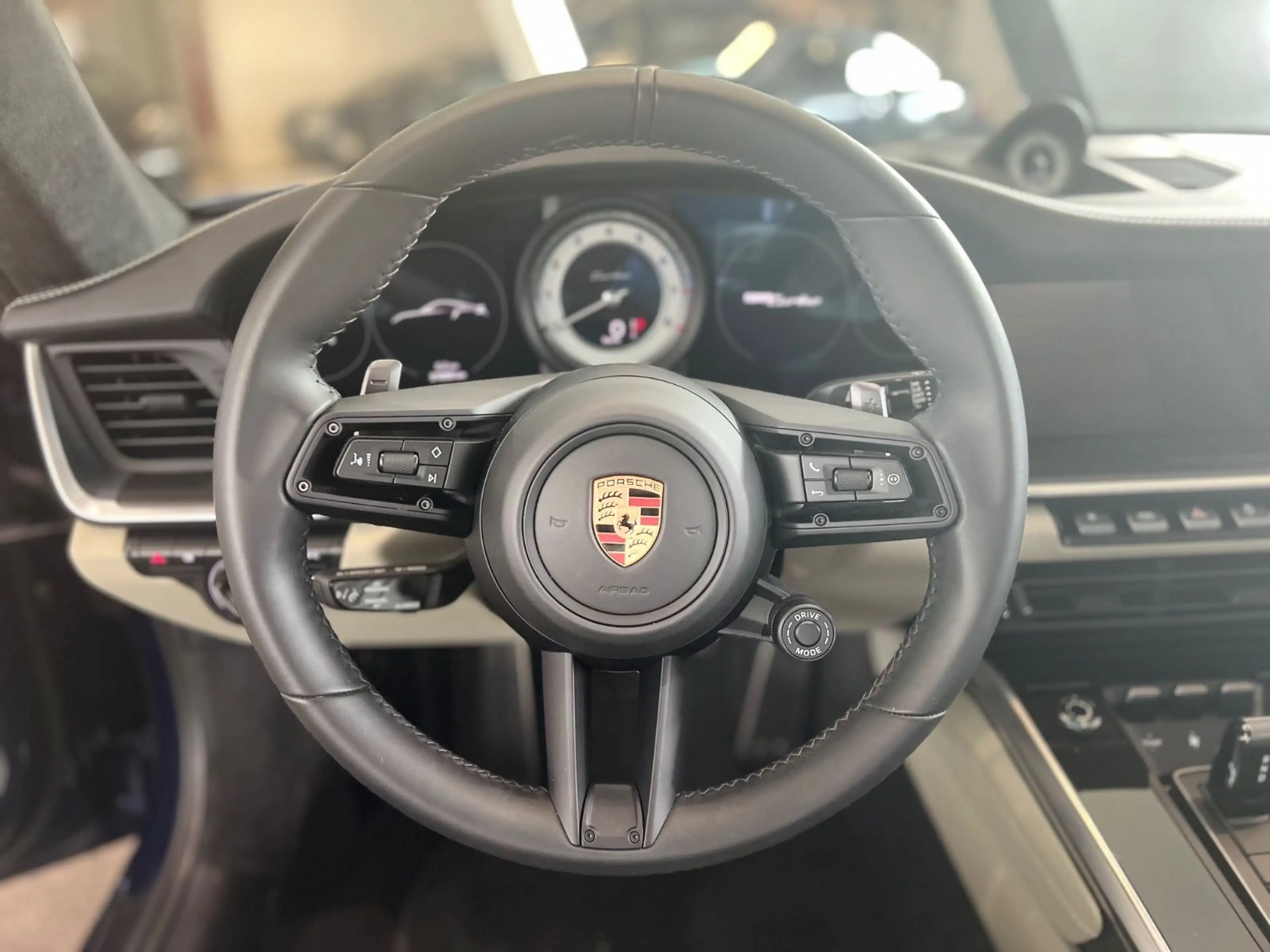Porsche 992 .1 Turbo *Approved*PCCB*Lift*VAT*Carbon* — photo 8