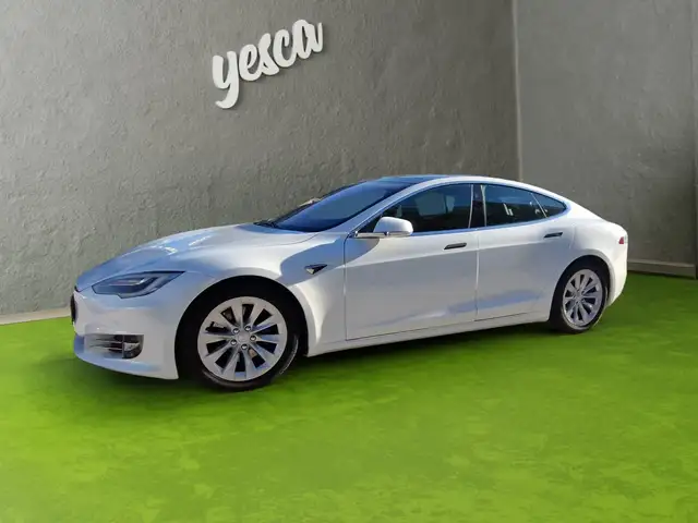 Tesla Model S 90D Allrad inkl. Superchargervertrag!