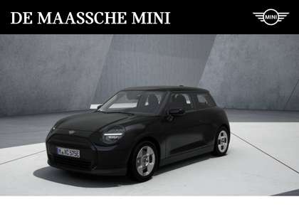 MINI Cooper Hatchback E Essential 40.7 kWh / LED / Parking Ass