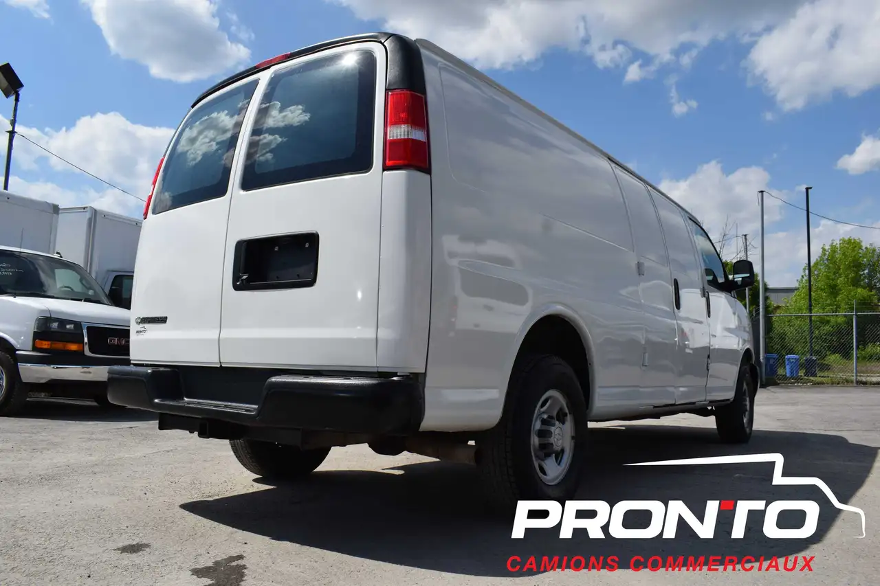 Chevrolet Express 2500 снимка Chevrolet Express 2500