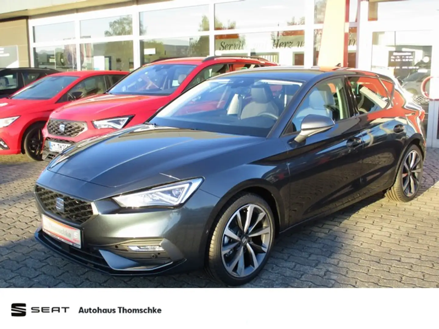 SEAT Leon Leon 1.5 eTSI ACT FR LED NAVI Grau - 1