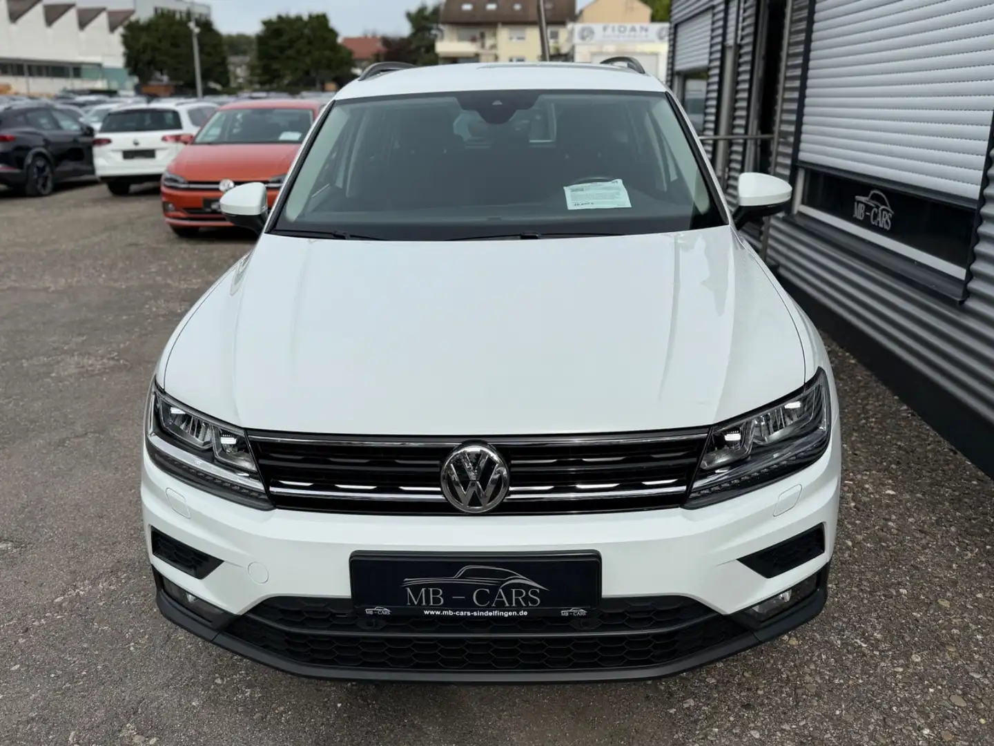 Volkswagen Tiguan Comfortline  4Motion*LED*NAVI*AHK*ACC* Blanco - 2