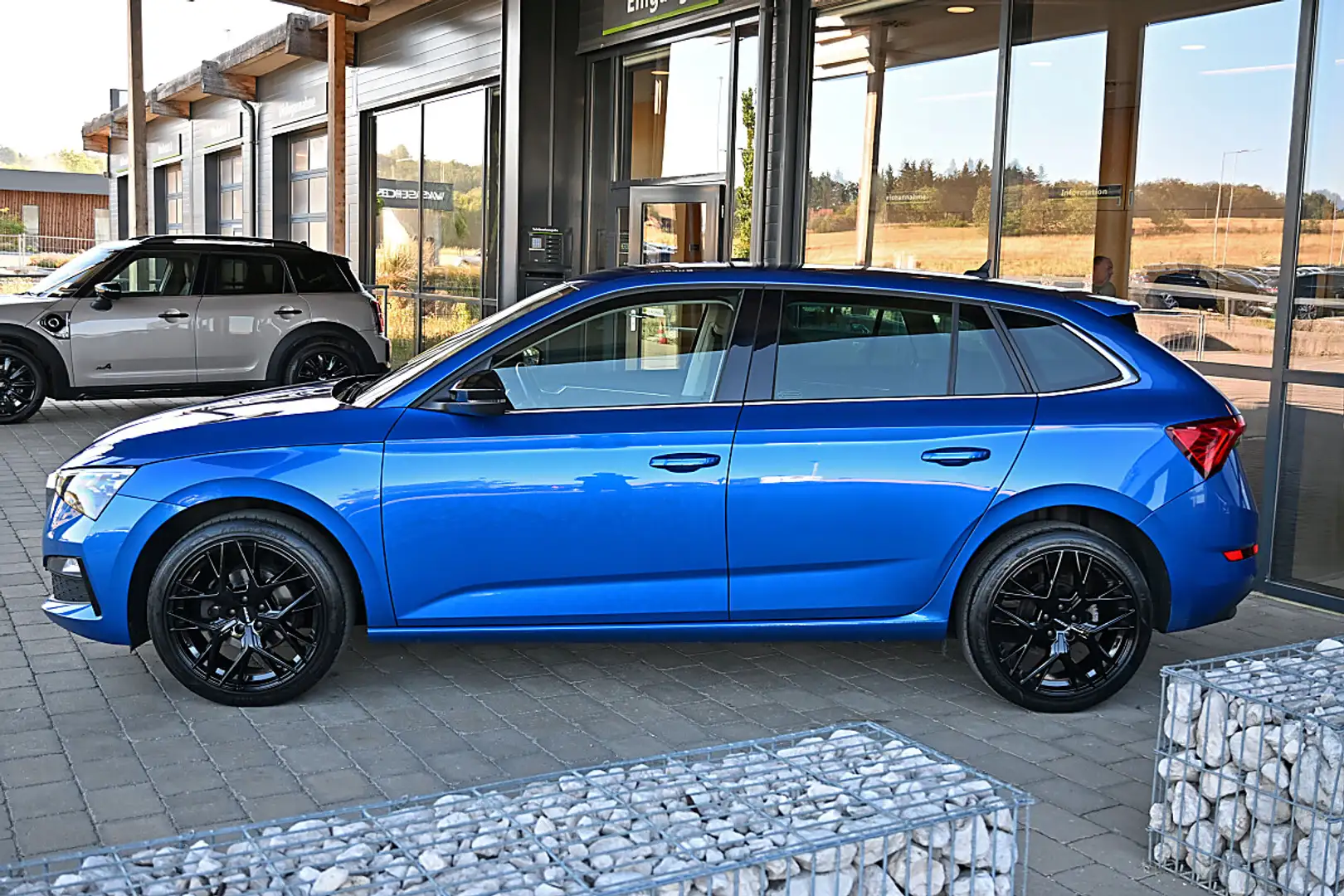 Skoda Scala 1,6 TDI Style ACC, AHK schwenkbar, LED, eKlappe... Blau - 2