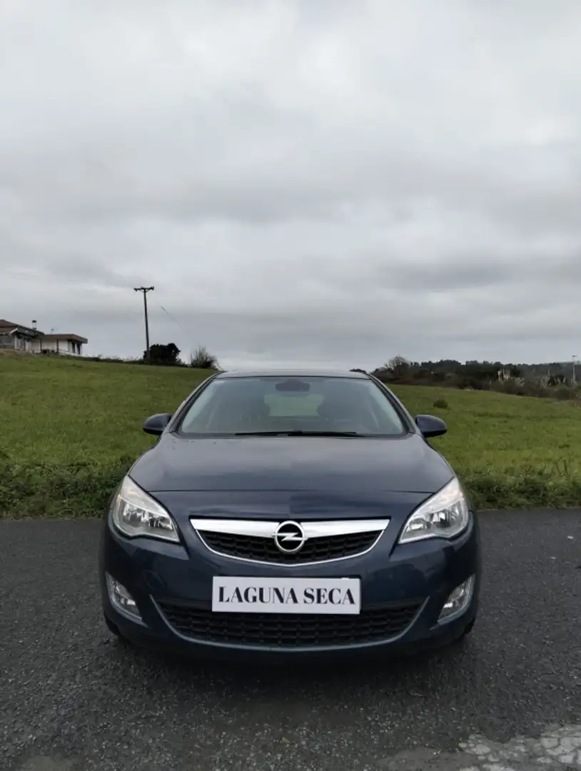 Opel Astra 1.7CDTI Cosmo 125 Gris - 2