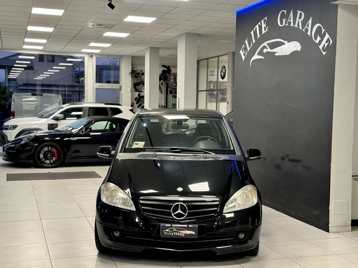 Mercedes-Benz A 160 be Executive Noir - 2