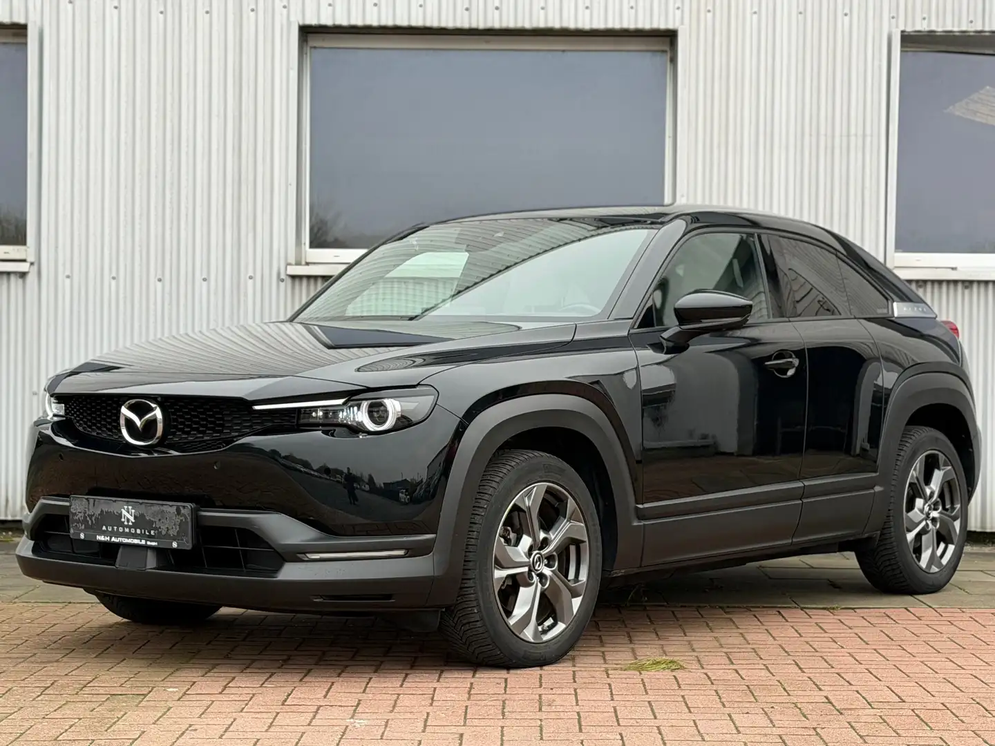 Mazda MX-3 Basis Bose Schwarz - 2