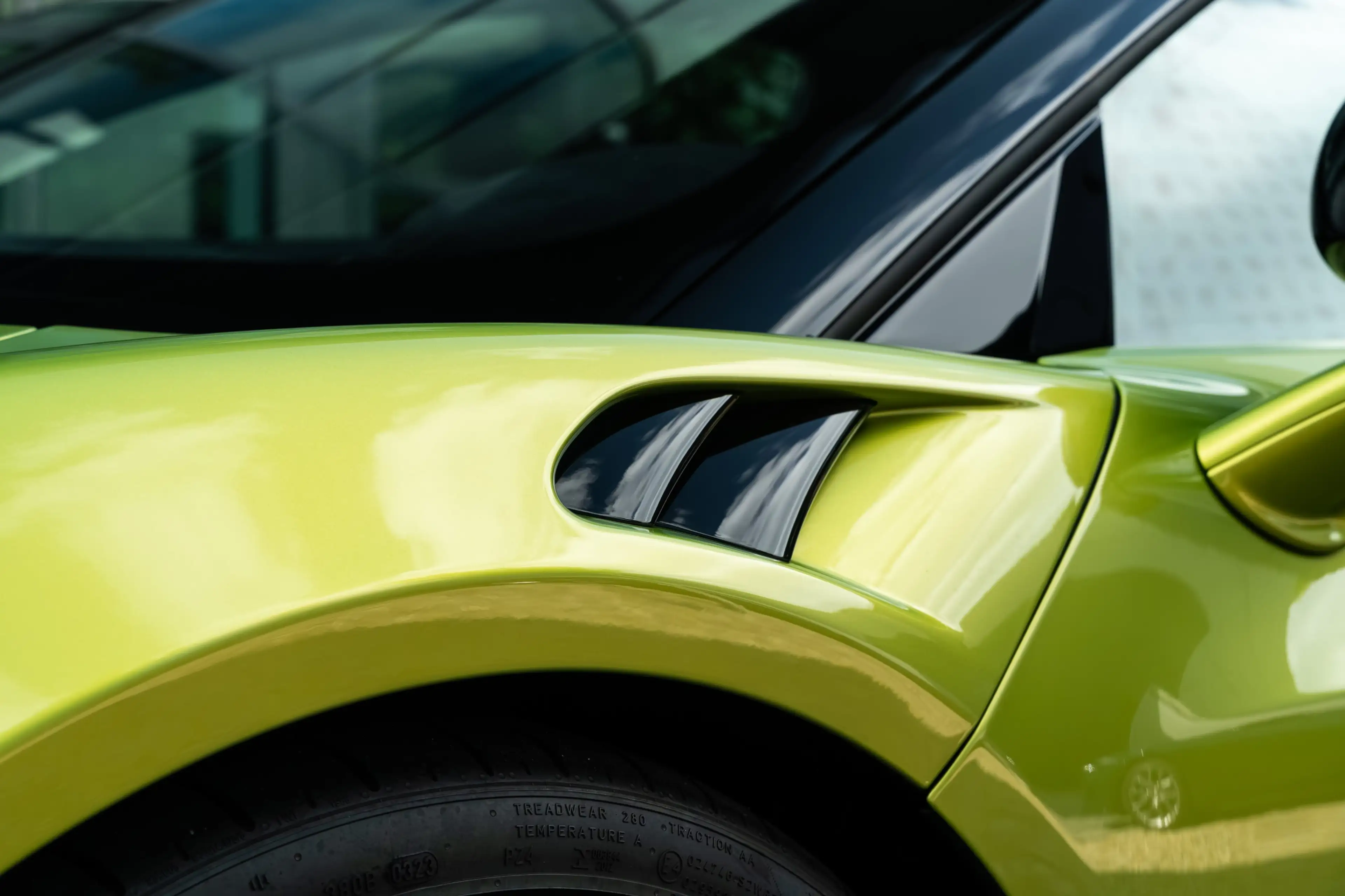 McLaren Artura 3 Jahre Garantie & 2 Jahre Service inkl — photo 9