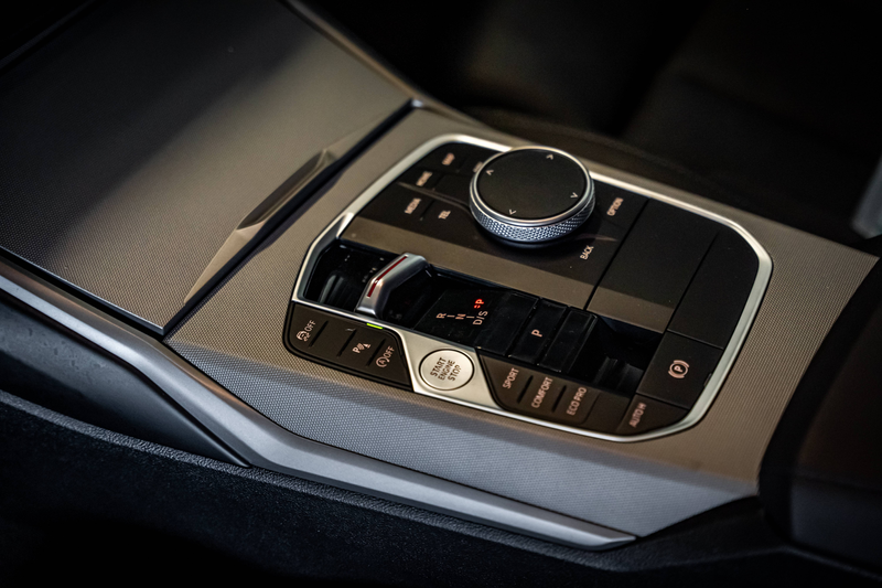 BMW 318 M-LOOK-FACELIFT — photo 10