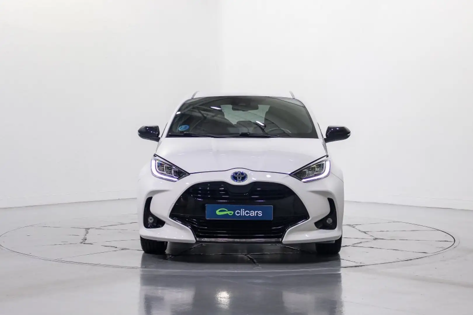 Toyota Yaris 120H 1.5 Style Blanco - 2