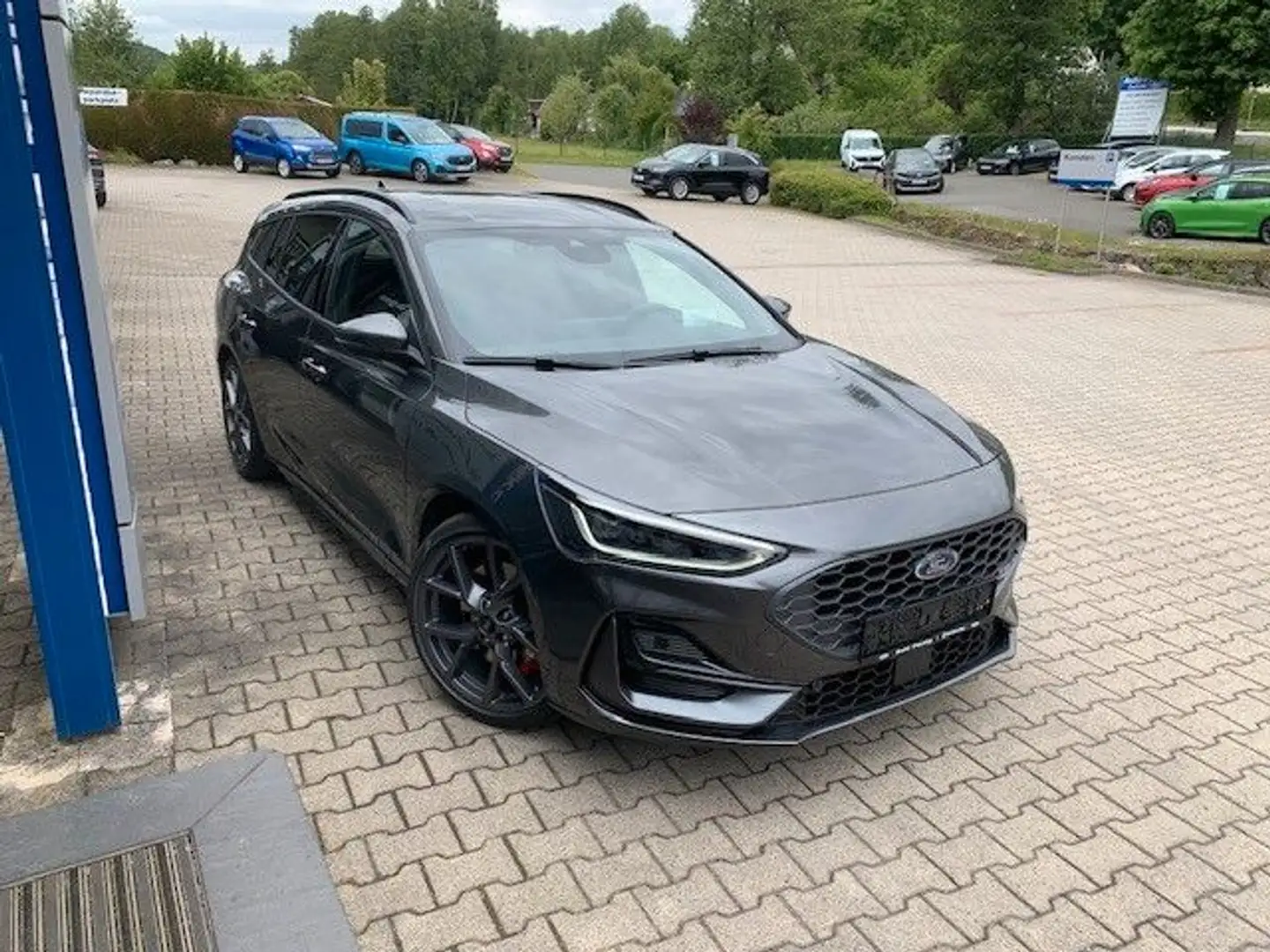 Ford Focus 280Ps ST X Aktion Grau - 2