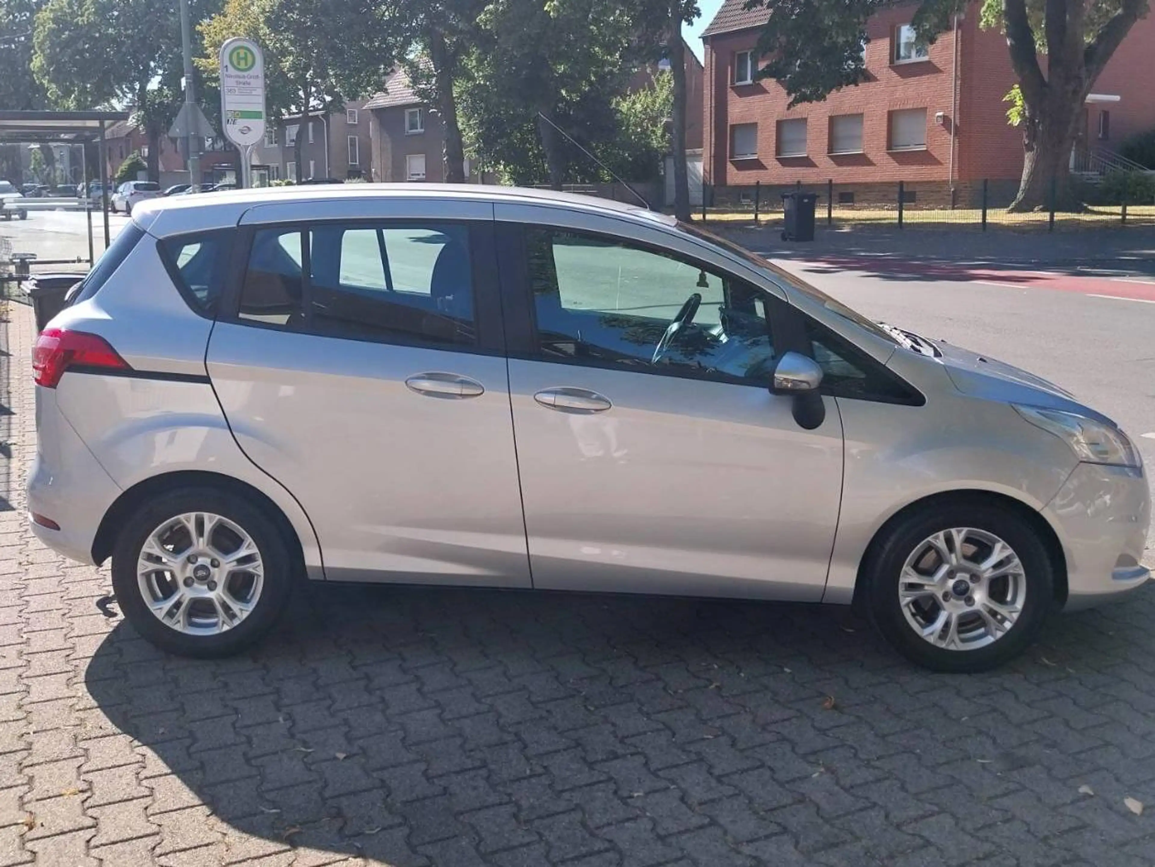 Ford B-Max Trend — photo 4