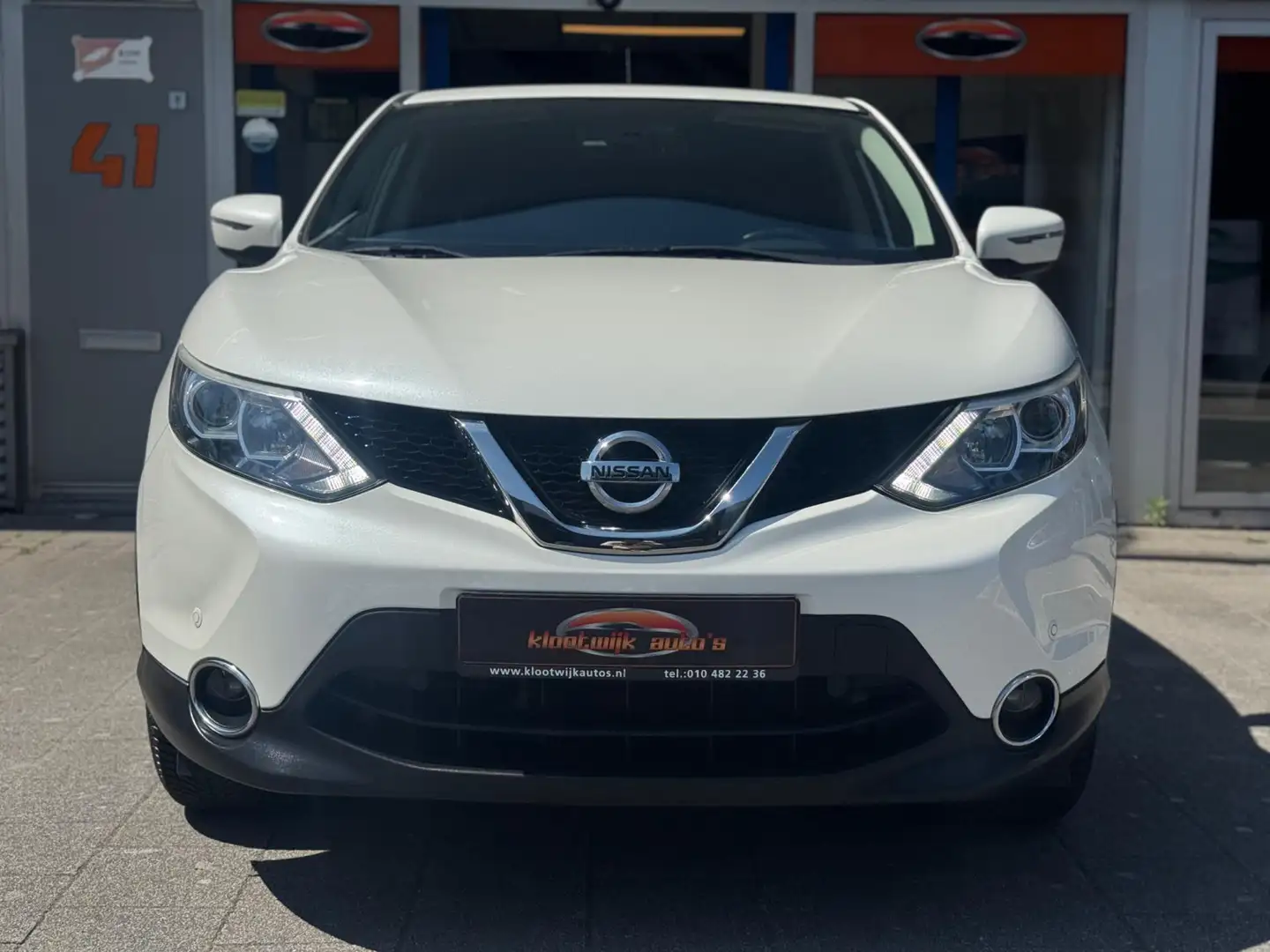 Nissan Qashqai 1.2 Connect Edition Navigatie Cruise Camera LM 1e Wit - 2