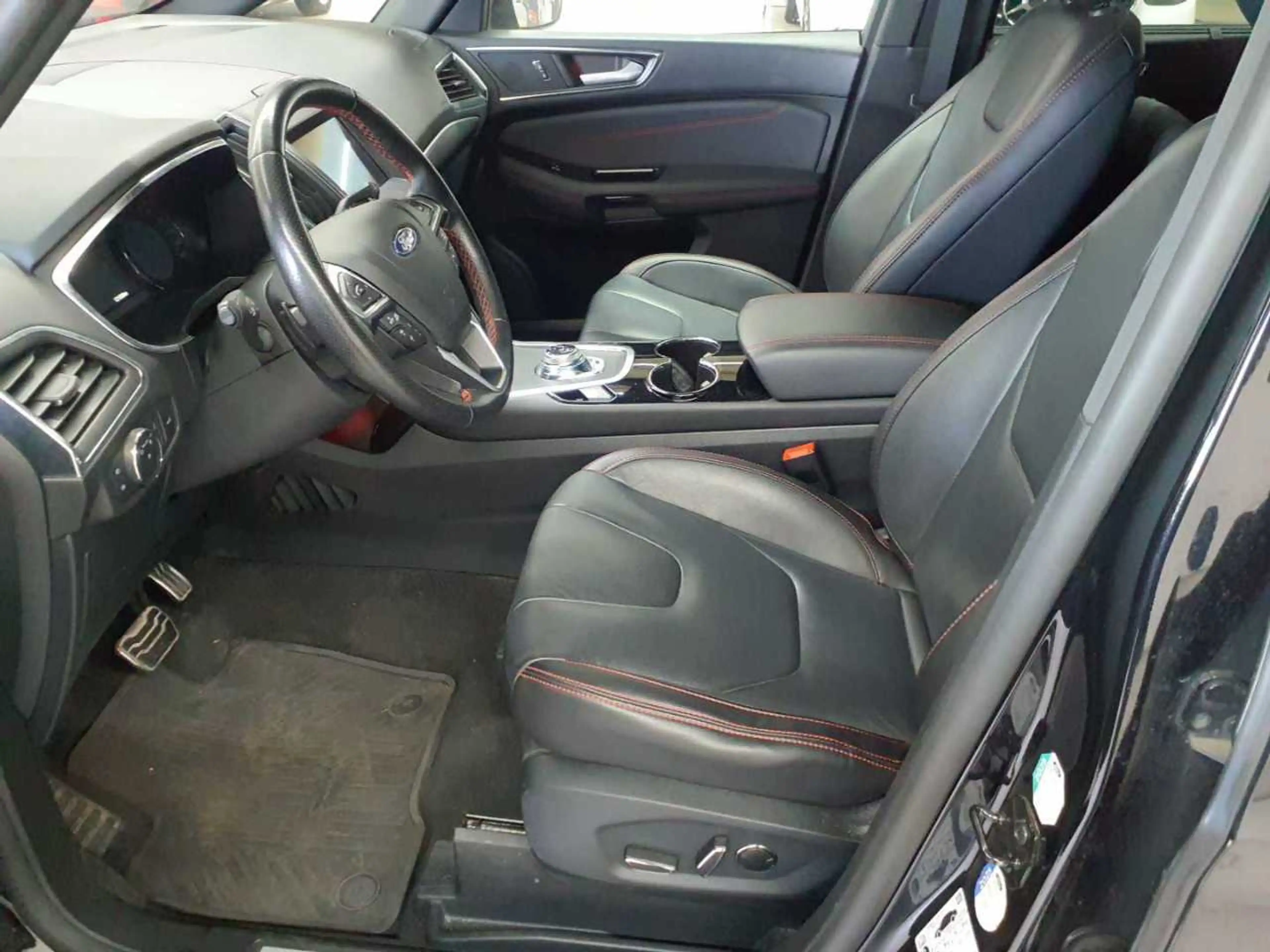 Ford S-Max S-Max 2.0 EcoBlue Aut. ST-LINE AHK KAM — photo 7