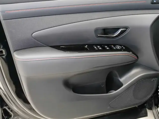 Hyundai Tucson view 17