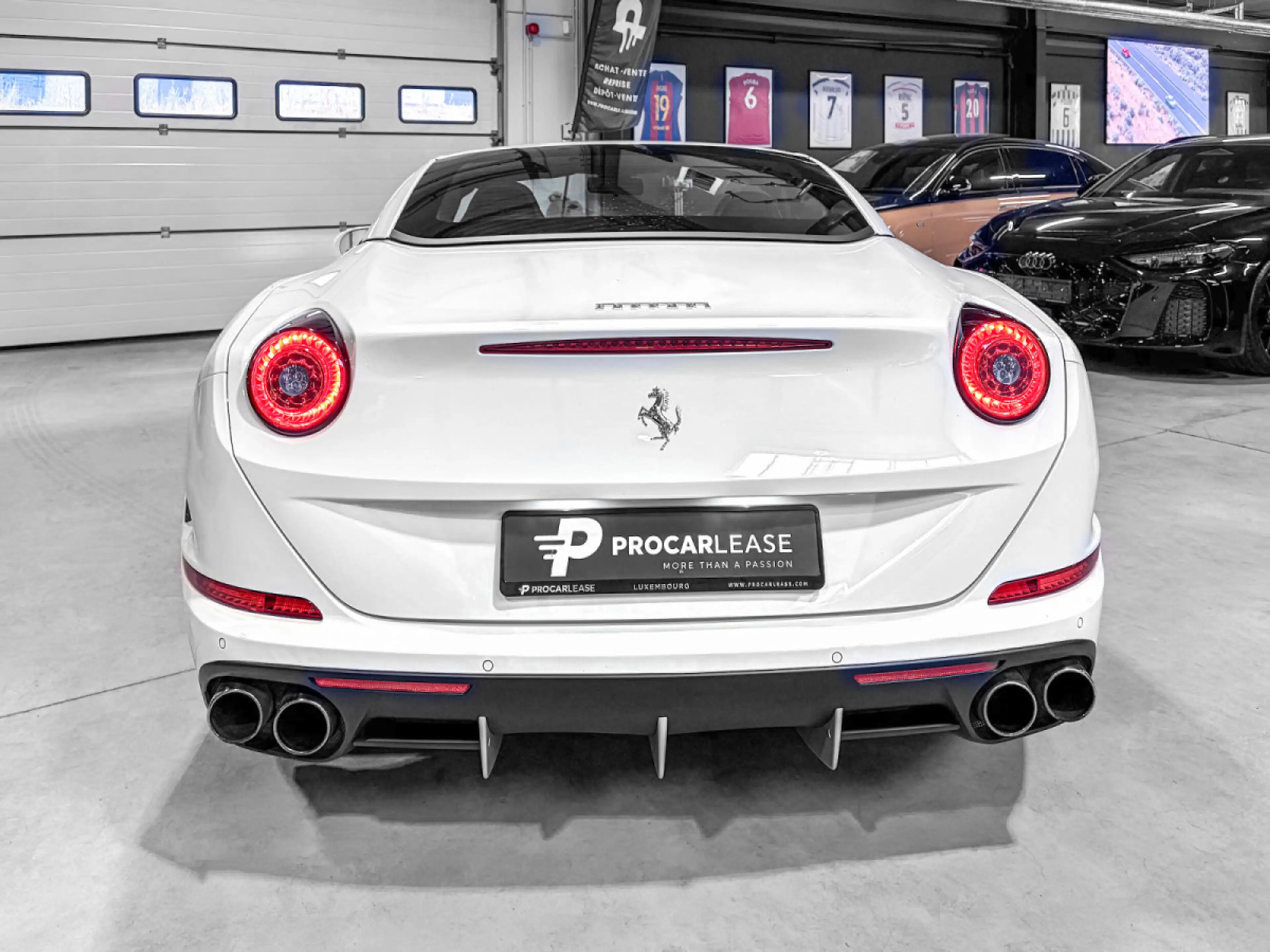Ferrari California California T / 3.9 V8 / 4-Sitzer / — photo 13