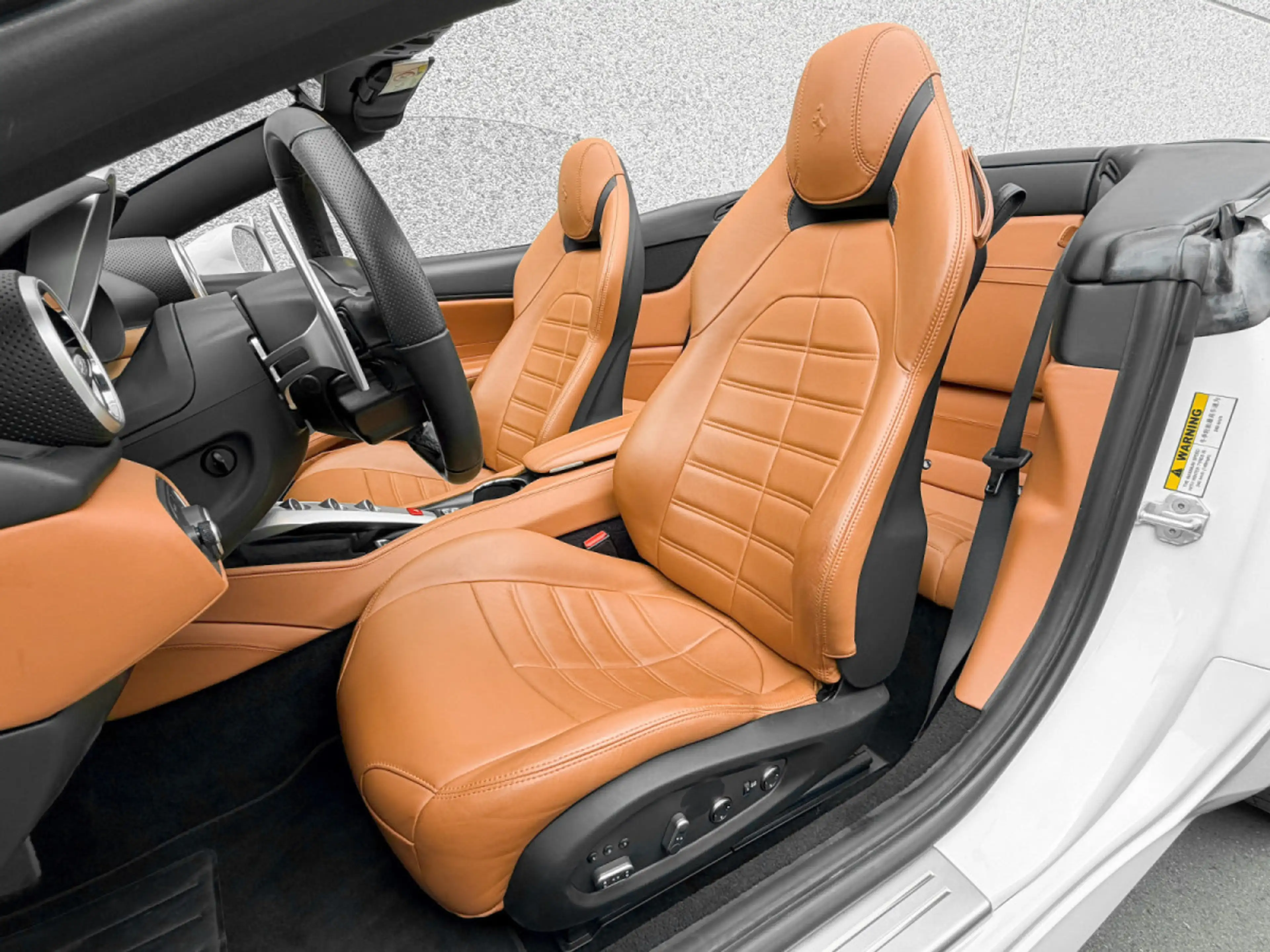 Ferrari California California T / 3.9 V8 / 4-Sitzer / — photo 4