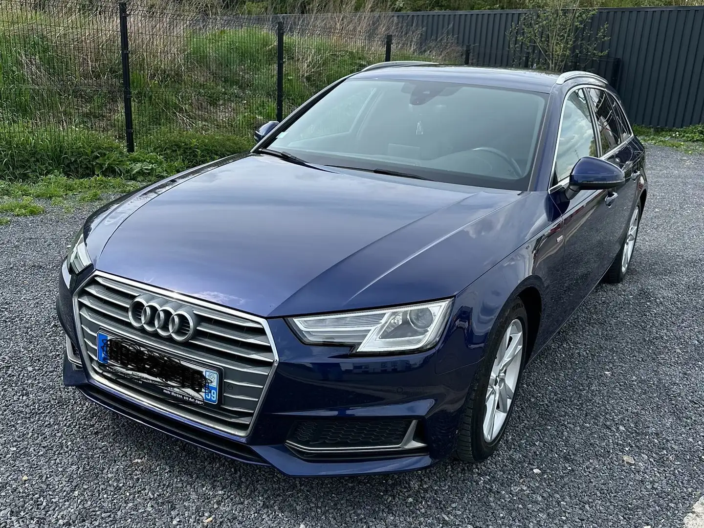 Audi A4 AAvant 2.0 TDI 150 Clean Diesel S Line Multit Bleu - 1