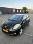 Toyota Yaris 1.3 VVTi Terra + airco Zwart - thumbnail 1