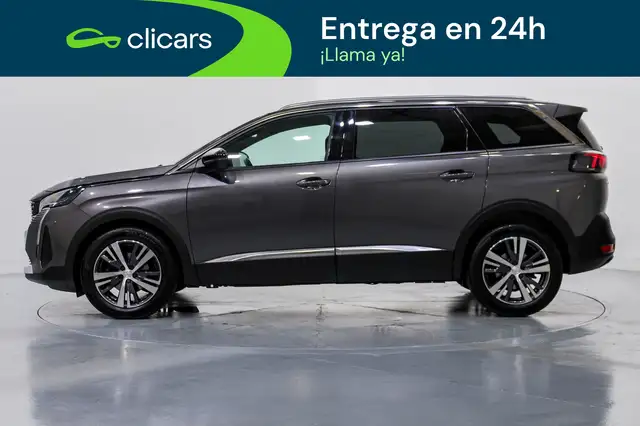 Peugeot 5008 view 8