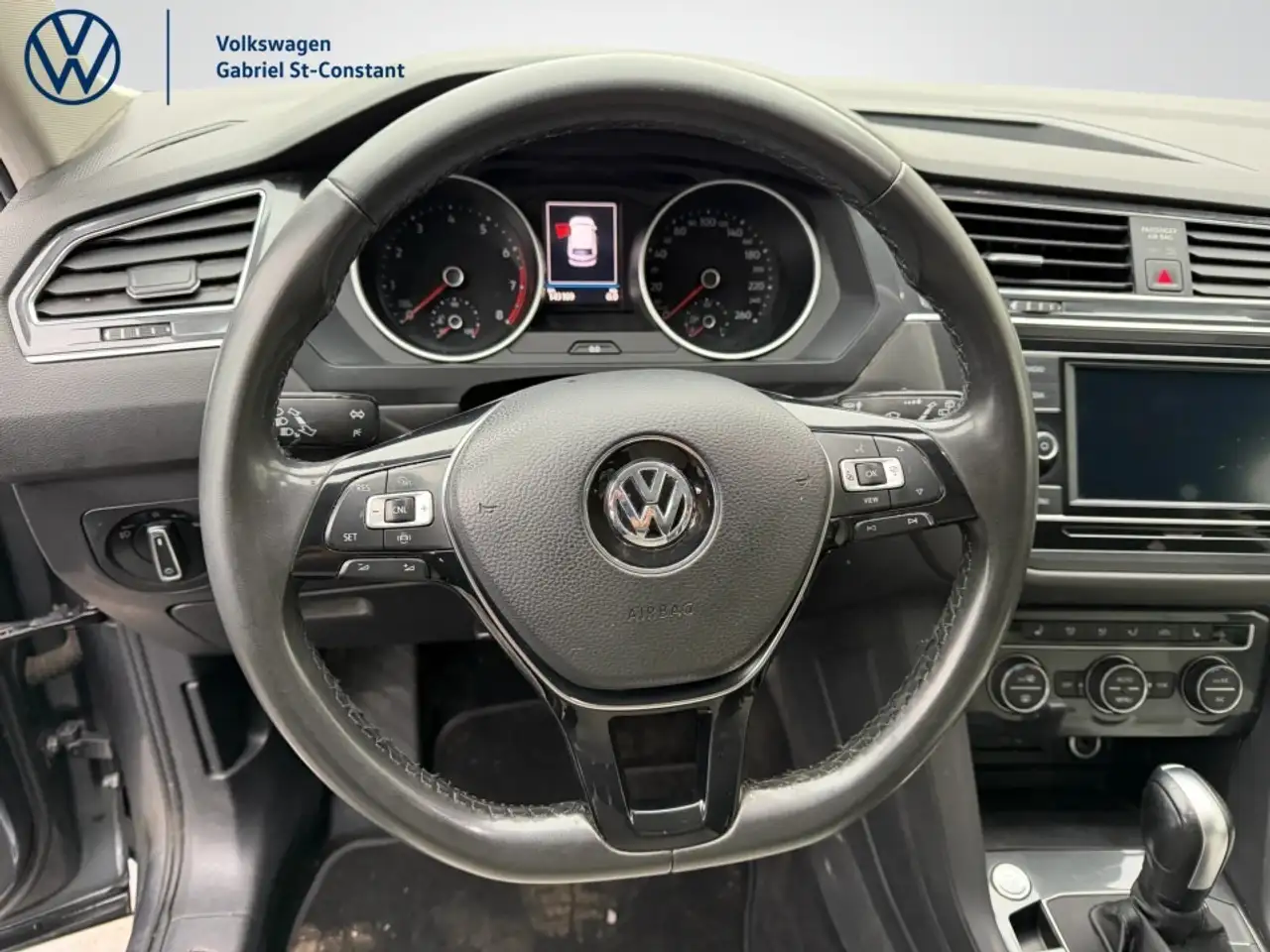 Volkswagen Tiguan снимка Volkswagen Tiguan