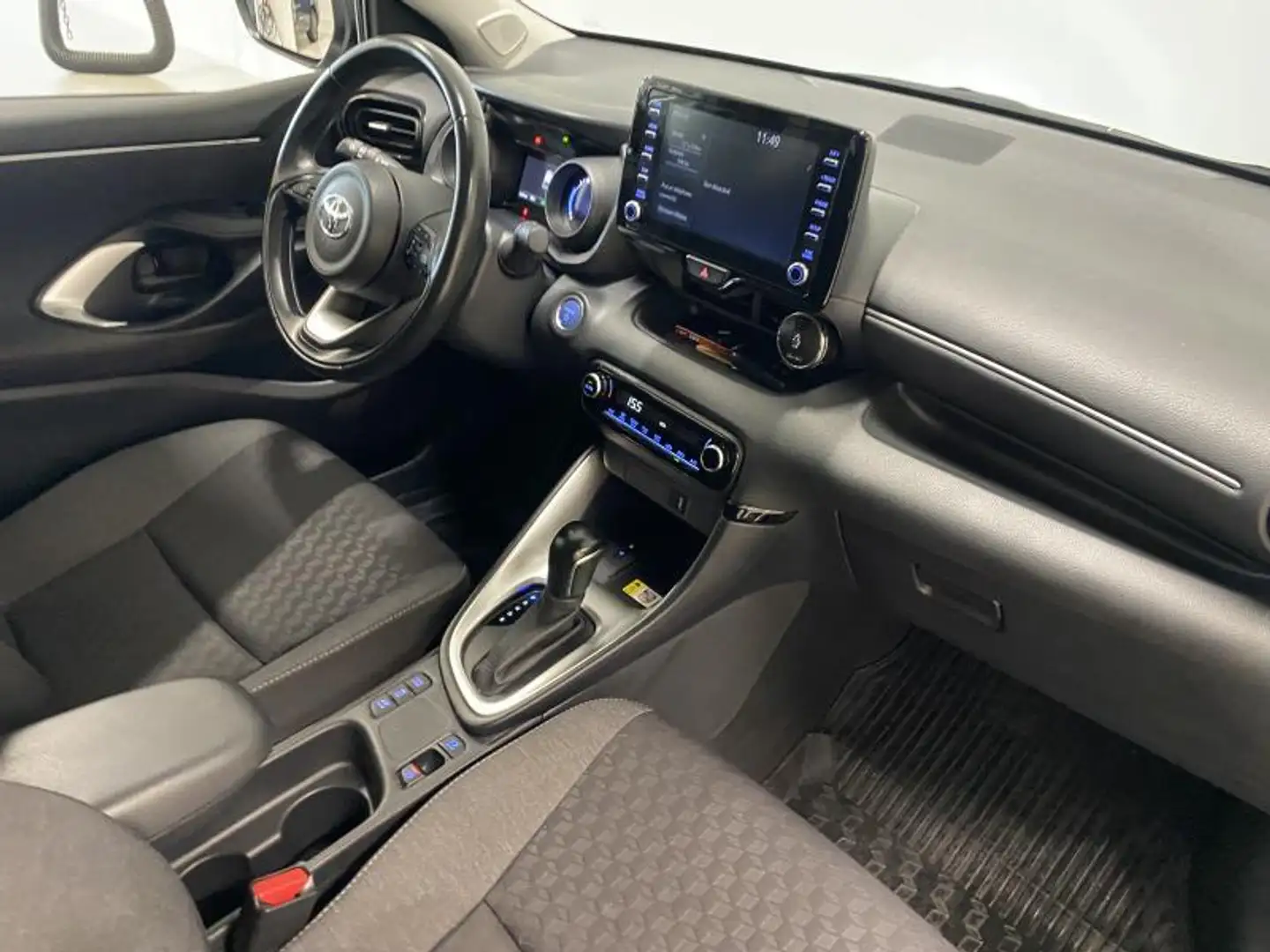 Toyota Yaris AUTOMATIQUE - CAMERA Gris - 2