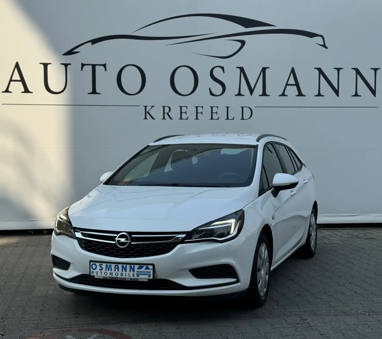 Opel Astra 1.6 D Sports Tourer Edition  2.Hand Weiß - 1